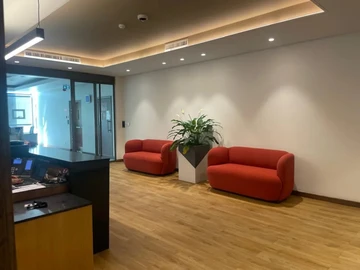 Bureau de 6 Chambres