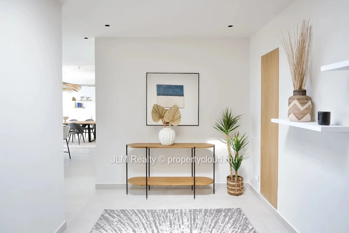 Penthouse de luxe avec vue mer à vendre à Grand Gaube, Île Maurice