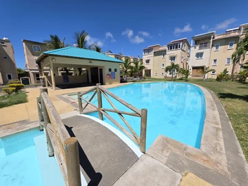 3 Bedroom Townhouse, Duplex