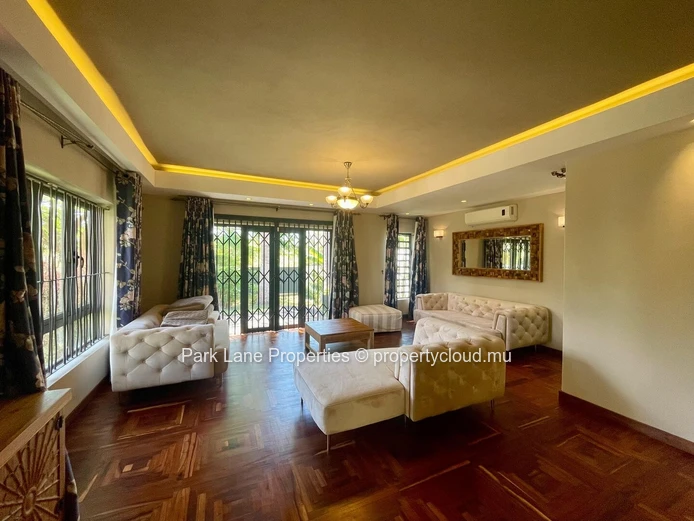Beautiful house for sale at Petit Village, Saint Antoine.