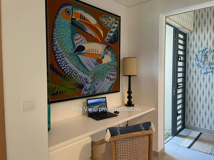 Péreybère - Sublime appartement de 3 chambres pieds dans l'eau avec piscine (Mandat exclusif)