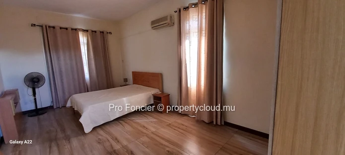 Apartment for rent in Quatre-Bornes - Space,comfort in a Residential Setting.