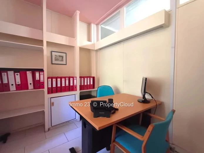 Office - 54m2 - Port Louis - Ref. BU99091LO
