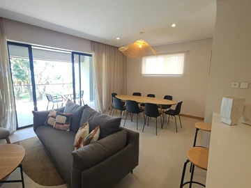 4 Bedroom Apartment