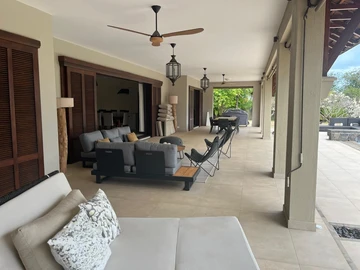 4 Bedroom Villa