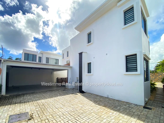 Trou aux Biches - Magnifique Villa moderne meublée 4 chambres ensuite avec piscine privée