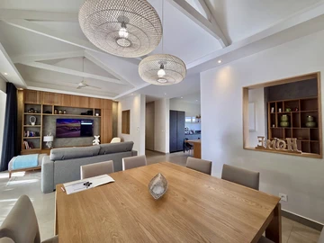 4 Bedroom Villa