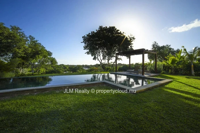 Magnificent villa with unobstructed views for sale in Tamarin, Mauritius