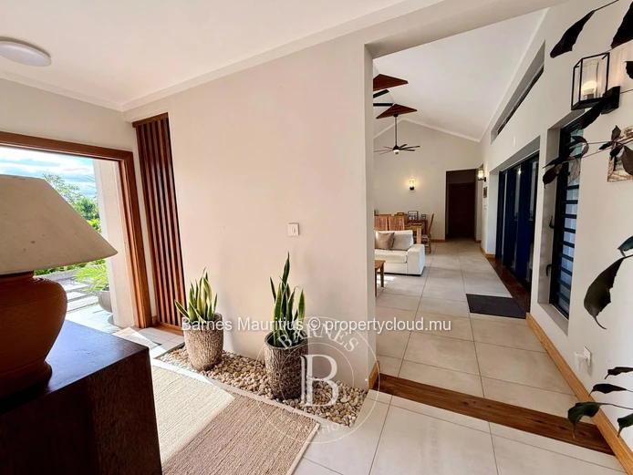 TAMARIN - Beautiful Family Villa - 3 Bedrooms