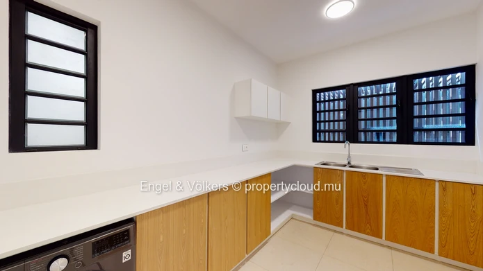Modern 3-Bedroom Apartment with Mountain Views for Rent