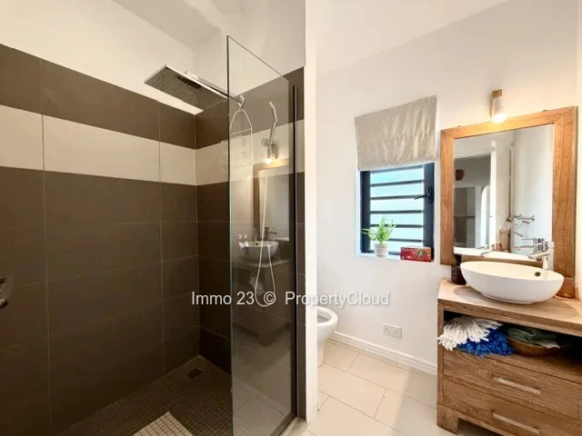 Apartments - 3 bedrooms - Trianon