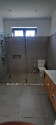 Villa moderne à vendre