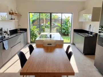4 Bedroom Villa