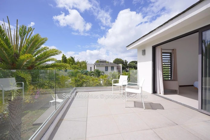 Retraite côtière : villa de 4 chambres à quelques pas de la plage de Trou Aux Biches