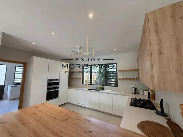 4 Bedroom Villa
