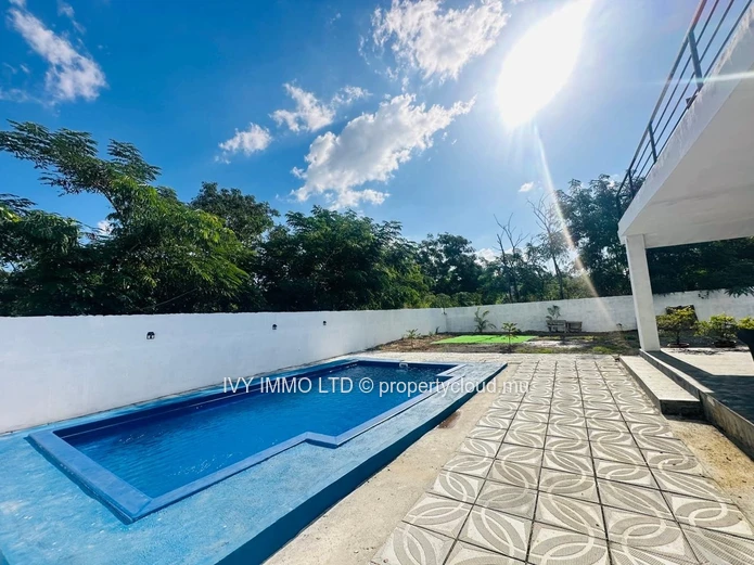 Villa luxueuse à louer – Cagoule (près de Royal Park)