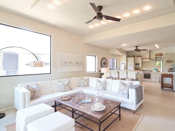 4 Bedroom Townhouse, Duplex