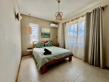 4 Bedroom Villa