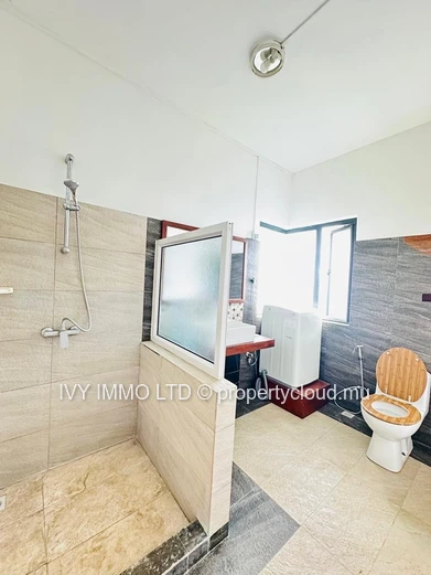 Appartement D’Une Chambre À Louer – Mont Choisy
