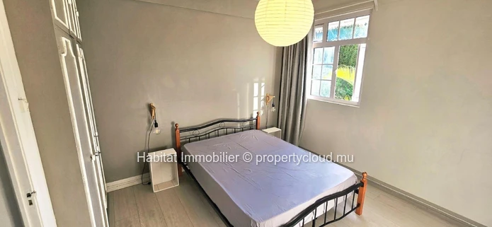 To rent: Apartment of 53 m², located on the 2nd floor (without elevator) in a residence in Curepipe