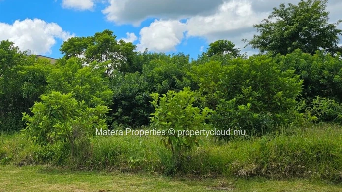 Prime Freehold Residential Land in Highlands Rose Gated Community - 512m² - Priced at Rs