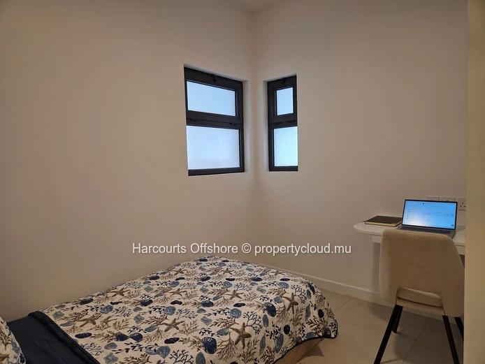 Charming fully furnished 3 bedroom apartment to let in Beau Plan Smart City