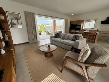 4 Bedroom Villa