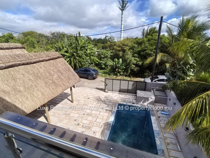 Villa Familiale de Luxe 4 Chambres avec Piscine Privée à Vale | Charges Incluses | Proche de Northfields Internationa...