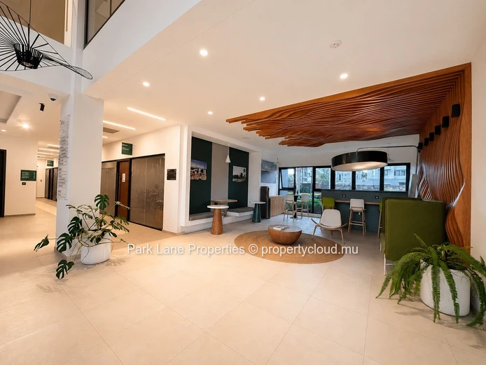 136 m² office space at Beau Plan Business Park; a strategic business address in the North