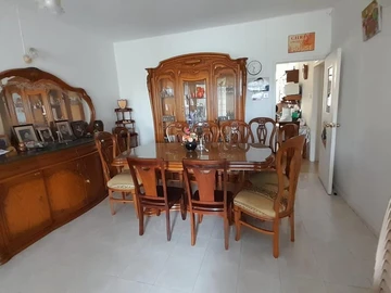 7 Bedroom House