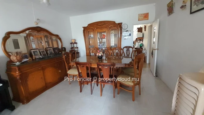 Maison à vendre à Beau-Bassin - Maison familiale à étage