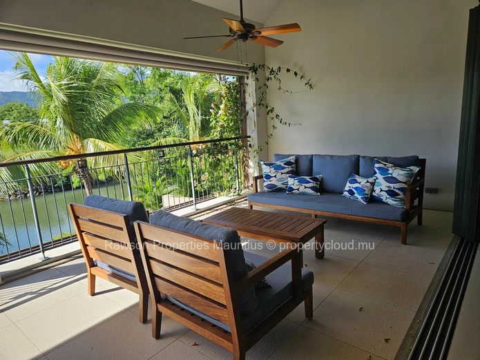 Duplex de 3 chambres à vendre à Grande Rivière Noire