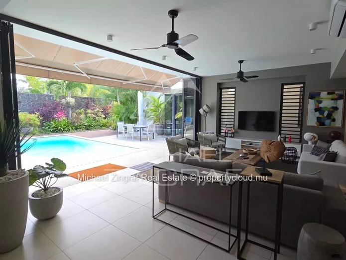 Exceptional Contemporary Villa in the Heart of Pereybere