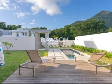 4 Bedroom Villa