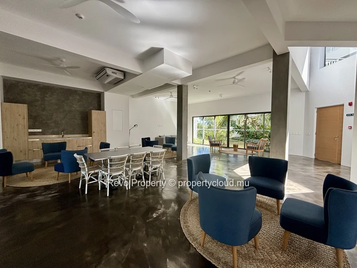 Modern Ground-Floor Apartment in the Heart of Pereybere