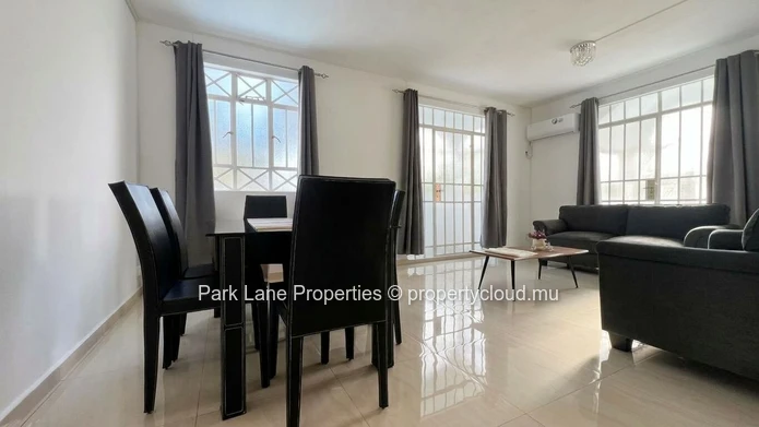 Appartement confortable et joliment rénové de 3 chambres à Trou-aux-Biches