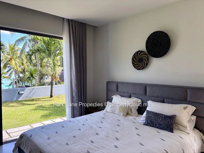 Appartement de 3 chambres avec accès mer à Blue Bay
