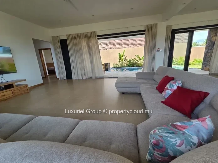 New Luxury Villa for Rent in Pereybere – Space, Comfort and Modern Living