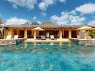 Prestige 5 bedroom villa in the Golf of Tamarina 