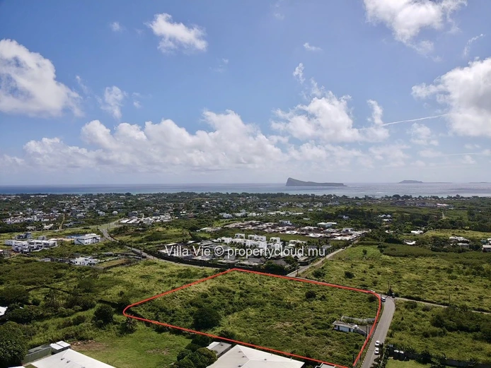 Mont Mascal - Exceptional 14,046 sqm Plot for Commercial or Residential Development