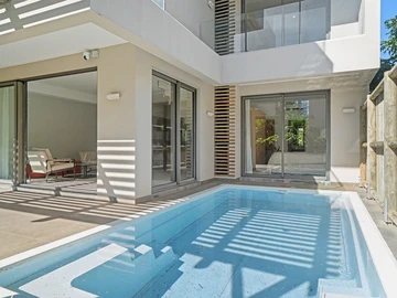 3 Bedroom Townhouse, Duplex