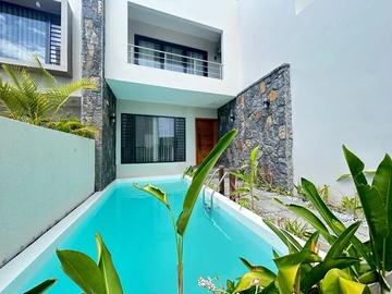 4 Bedroom Villa