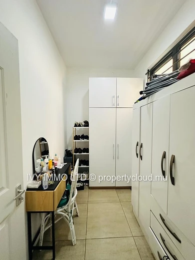 Ground Floor Apartment For Rent – Mon Choisy
