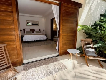 4 Bedroom Villa