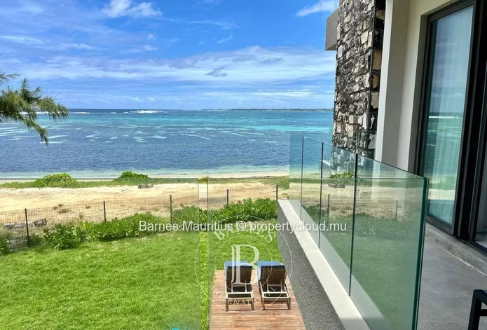 POST LAFAYETTE - First Floor Apartment with Sea Views - 3 Bedrooms