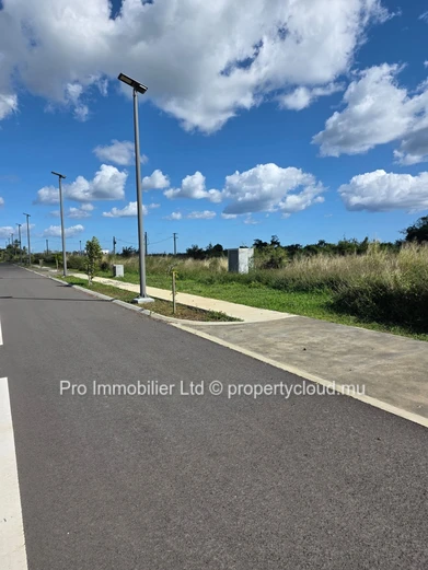La Salette Estate . 3 TERRAINS RESIDENTIEL À VENDRE ,NOUVEAU MORCELLEMENT SÉCURISÉ À GRAND BAIE