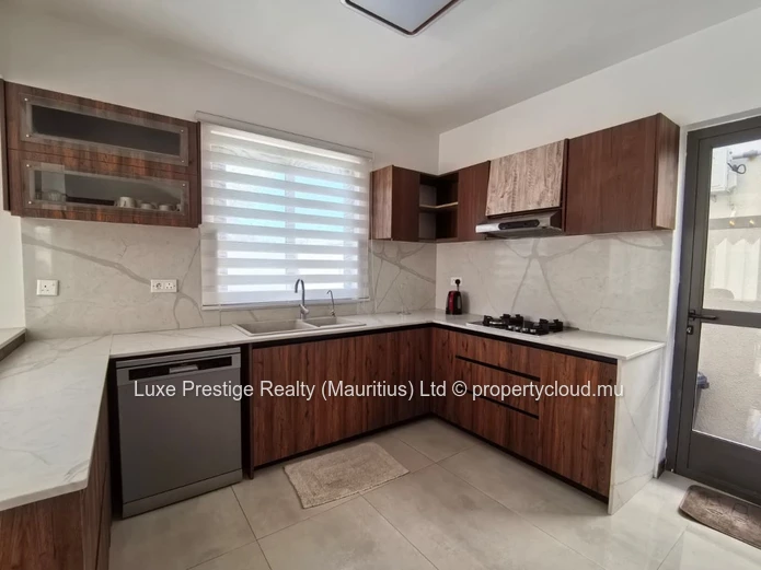 Modern 3-Bedroom Villa with Private Pool for Rent in Calodyne | 20 Minutes to Northfields International School | Secu...