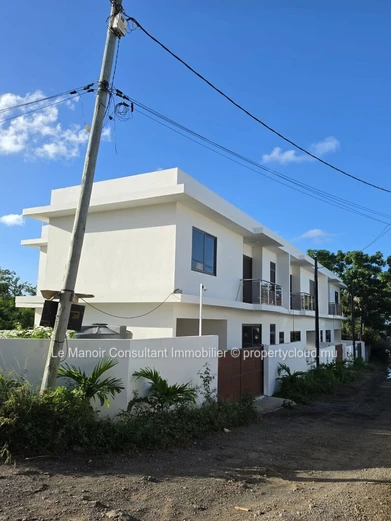 3-Bedroom Townhouse for Sale in Grand Baie, 200m²