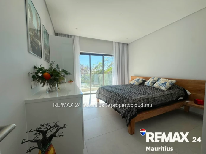 3-Bedroom Penthouse with Private Rooftop & Jacuzzi | 170m² | For Rent
