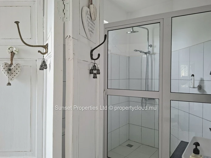 Appartement | 3 chambres | à 10 mins de la plage